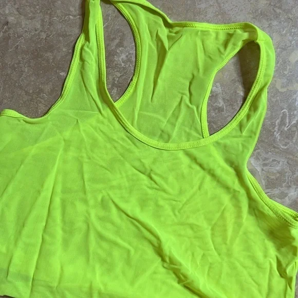 💕Cute Neon Cropped Tank Top💕 - Picture 2 of 3